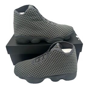 Nike Air Jordan Horizon BG Shoes YOUTH Boys Sz 5 Y Wolf Grey Sneakers 823583-003